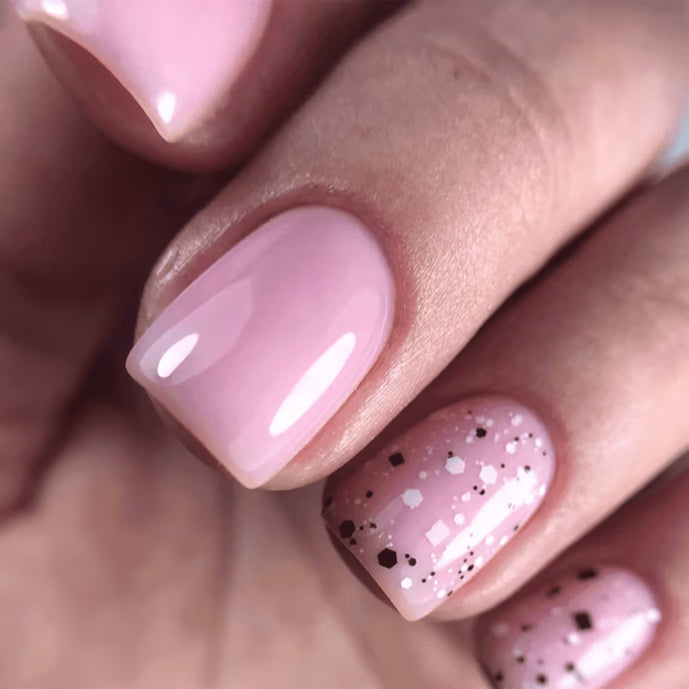 DARK Pro báze 06, 15 ml, růžová