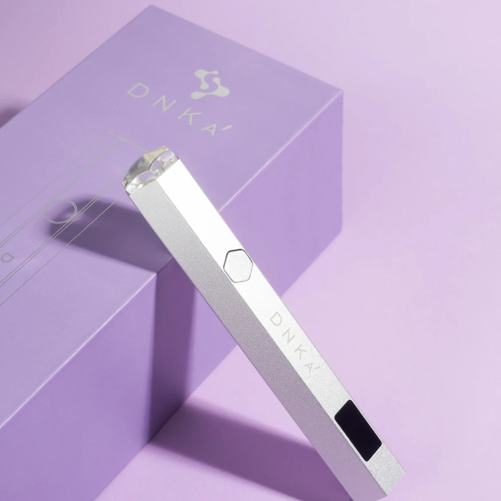 DNKa' Lumos Light – nabíjecí UV/LED baterka na předvytvrzení, stříbrná – fotka 2