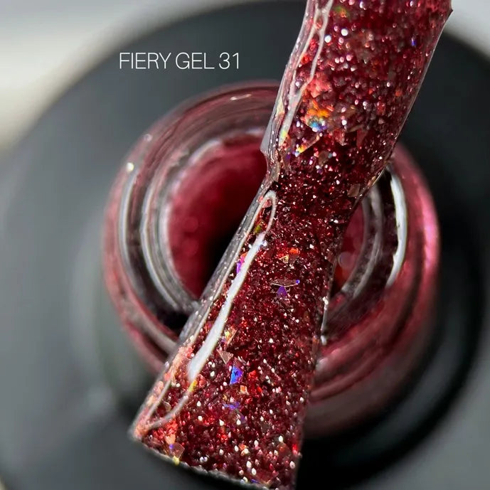 SAGA Professional Gel lak Fiery Gel 31, 9 ml