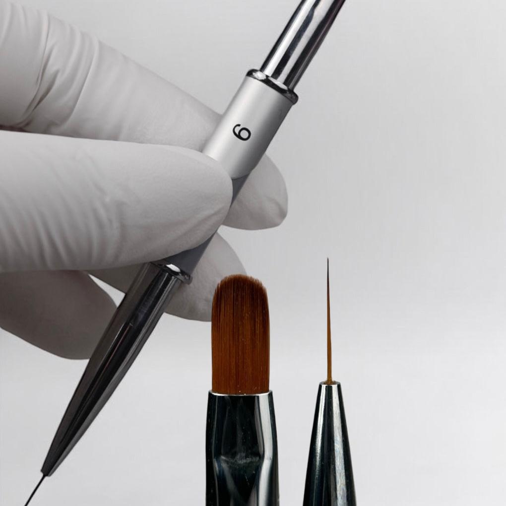 SAGA Professional oboustranný štětec č. 9 – Gel + Liner