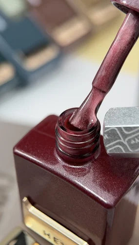 HEYLOVE Cat Eye Гель-лак VELOUR, 15 мл