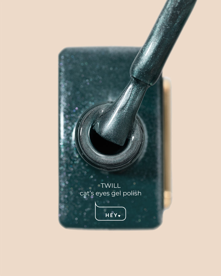 HEYLOVE Cat Eye Гель-лак TWILL, 15 мл
