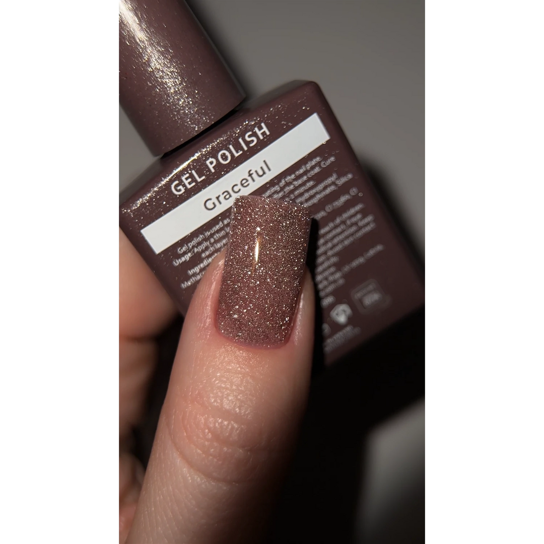 HEYLOVE Reflexní Gel lak Graceful, 15 ml, prašně fialová