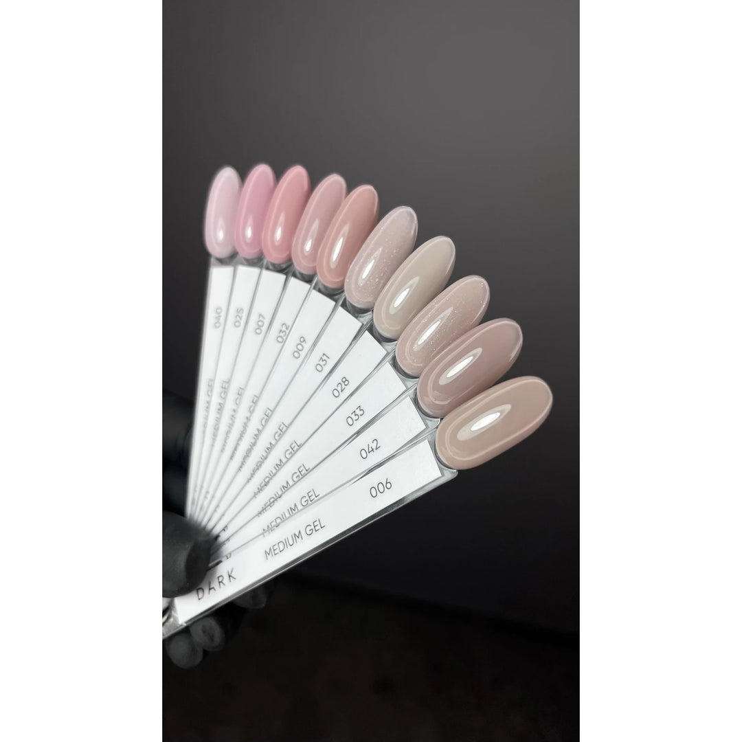 DARK Medium Gel 31, 15 ml