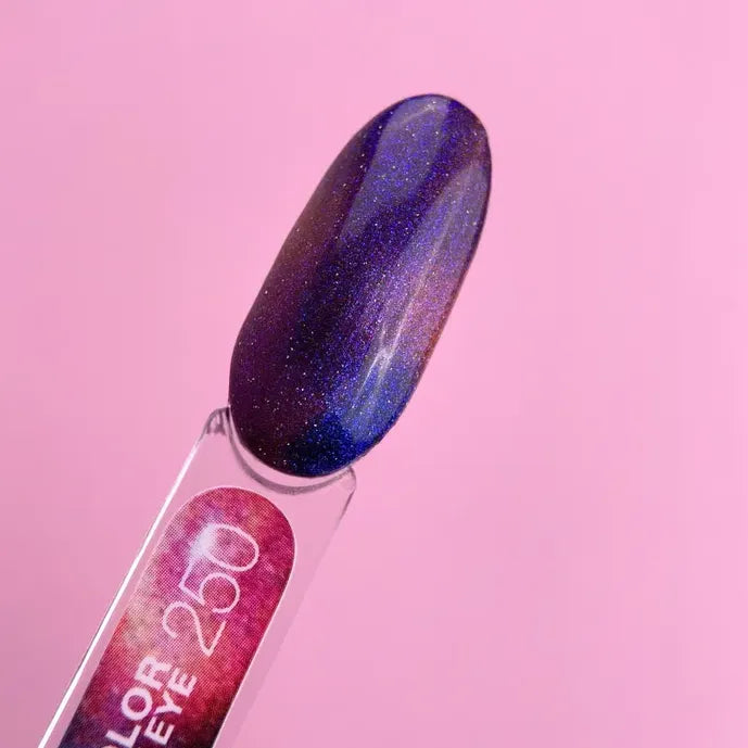 LUNA Gel lak Color Cat Eye 250, 8 ml