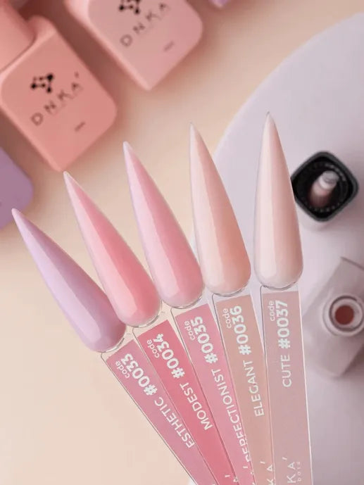 DNKa’ Krycí báze #0033 Esthetic