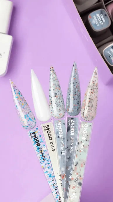 DNKa’ Krycí báze #0046 Stylish