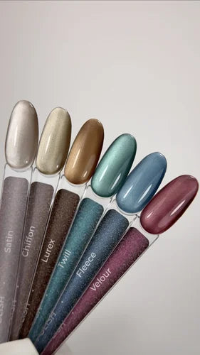 HEYLOVE Cat Eye Гель-лак SATIN, 15 мл