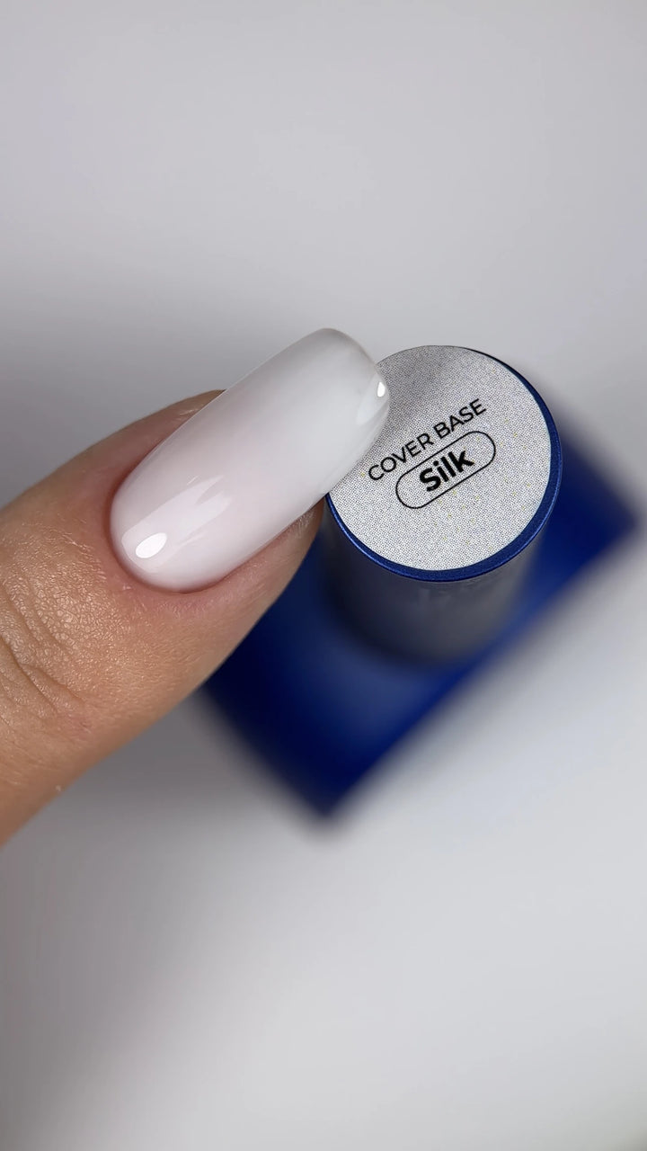 TOUCH Krycí Báze SILK, 13 ml