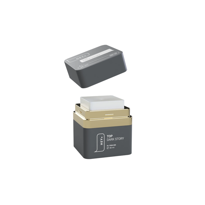 HEYLOVE Top Coat “Dark Story”, 30 ml, lesklý top bez UV filtrů, bez výpotku